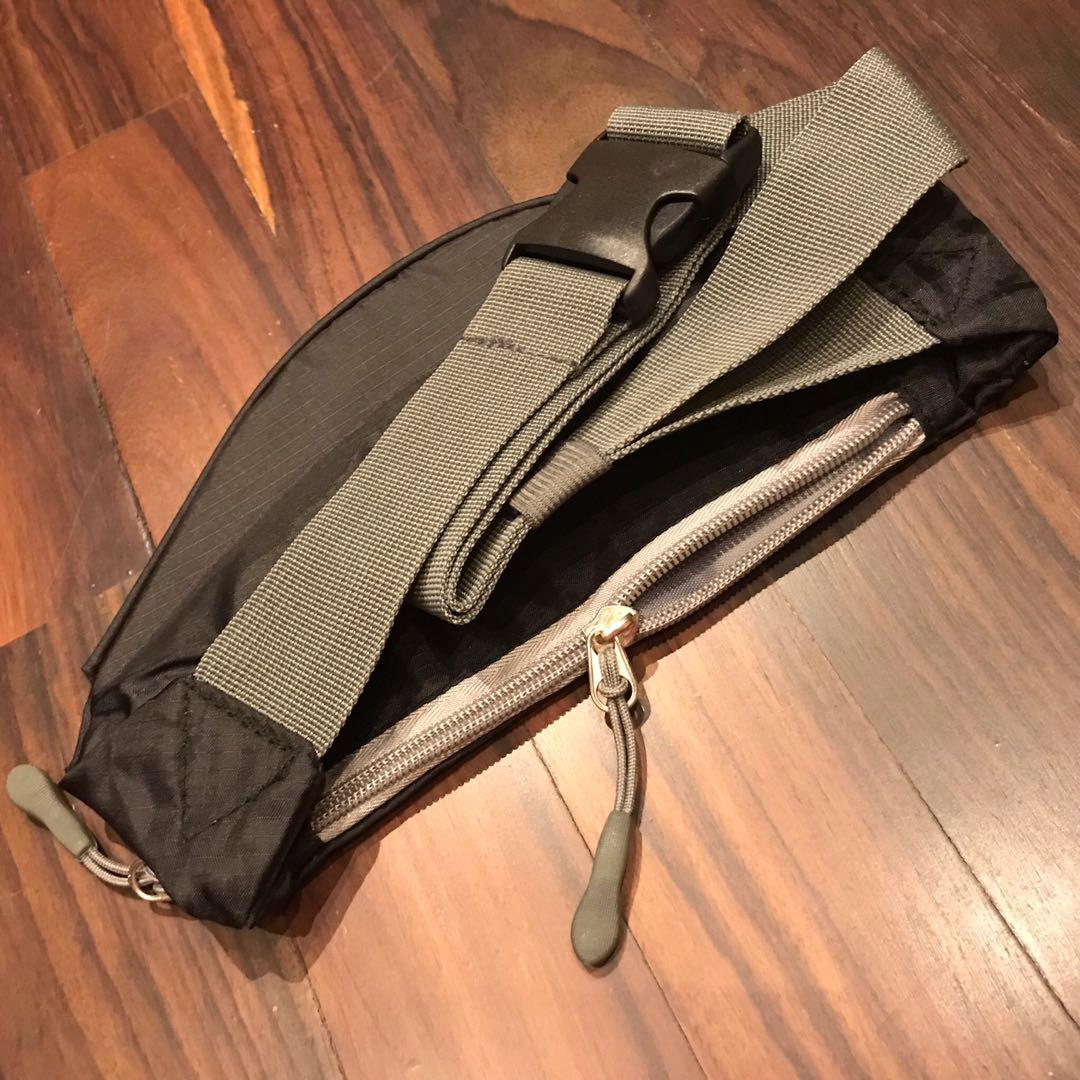 aXtion5 Travel Waist Pouch