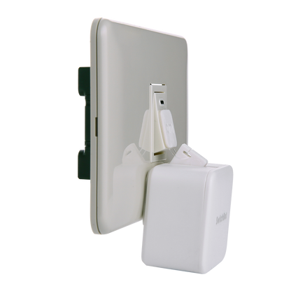 SwitchBot Bot & Hub Mini Combo