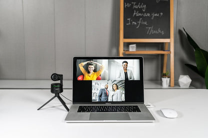 Obsbot Tiny GWP (Obsbot Tiny + Skullcandy Grind Wireless Headphone)