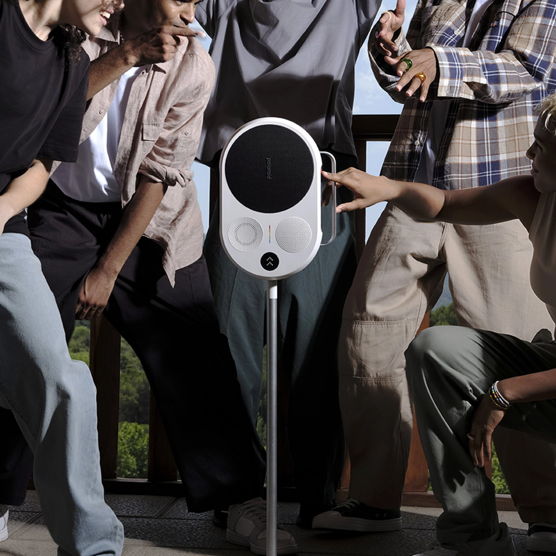 Polaroid P4 Music Stand